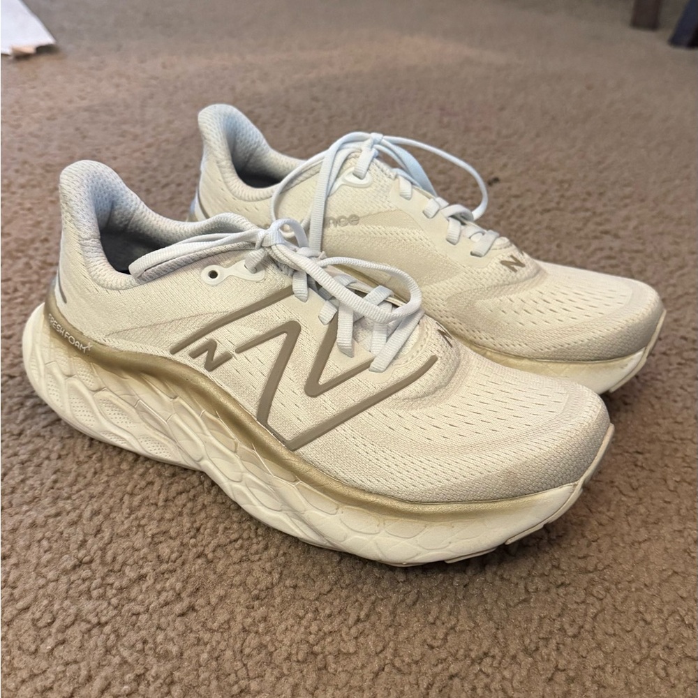 New Balance Fresh Foam X More V4